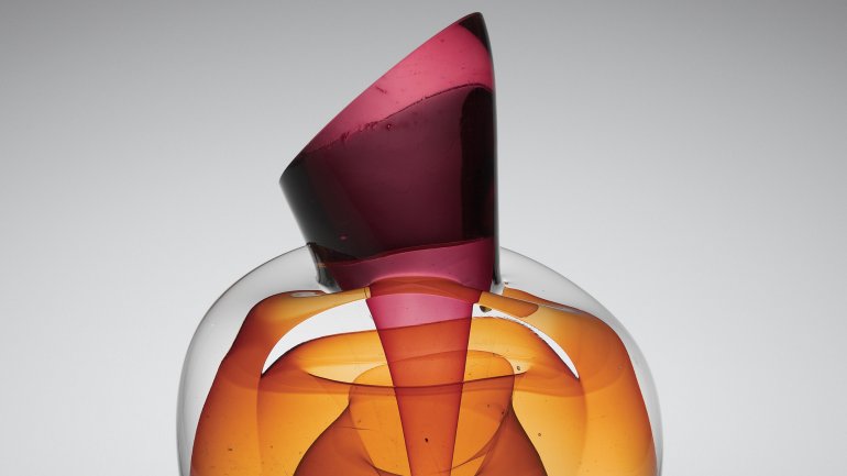 Ruby Conical Intersection with Amber Sphere