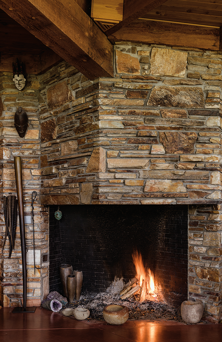 Whiting agrees with many who’ve claimed Wright’s fireplaces—such as this 5-by-9-ft. design built by Hale—were like tokonomas, dedicated spaces for displaying art in a Japanese house. The bronze vessels inside and outside the fireplace were made by Fawcett Whiting. The couple purchased the Native American ceramic vessels inside the fireplace in Idaho and California. 