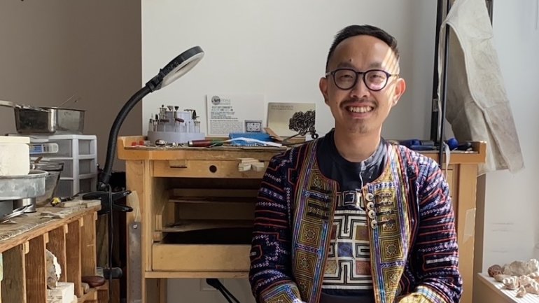 Ger Xiong in his studio. Photo courtesy of the artist.