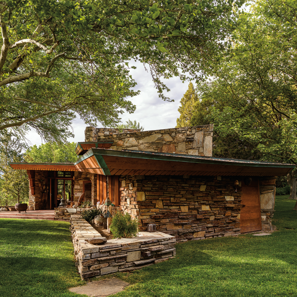 This masonry wall was the last created by Kent Hale, the building’s original stonemason, in 1998 when he was 78 years old. 