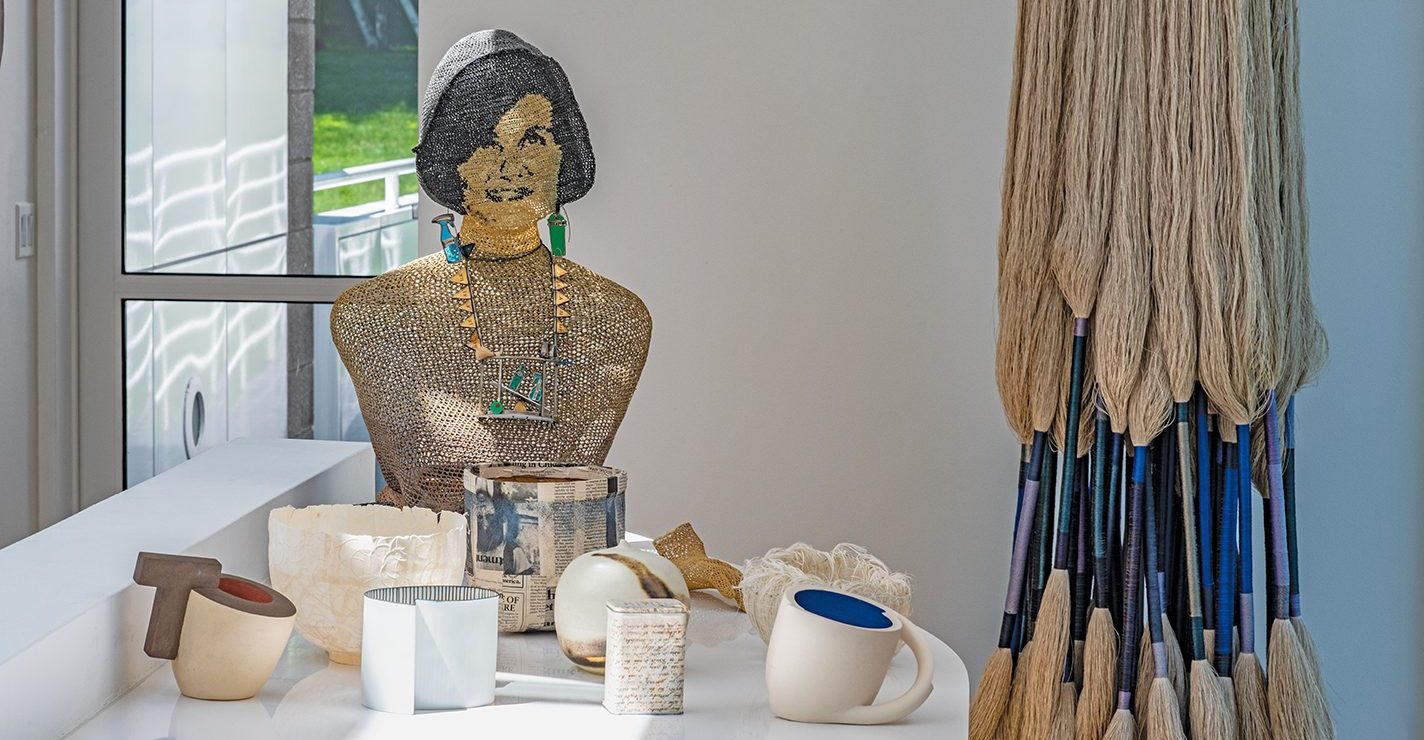 Figurative sculpture of Sandy Grotta